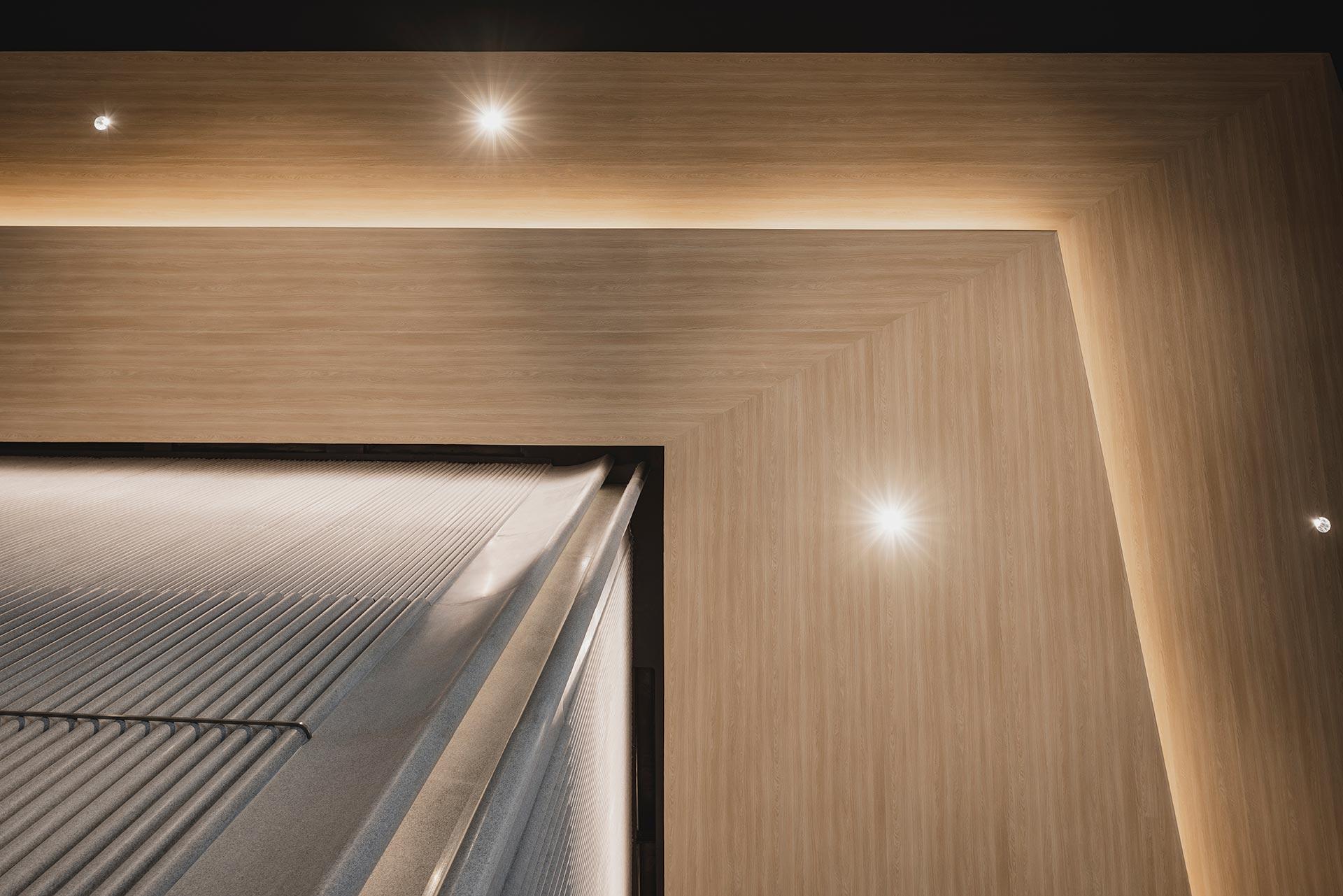 932 Project SGX Centre 7